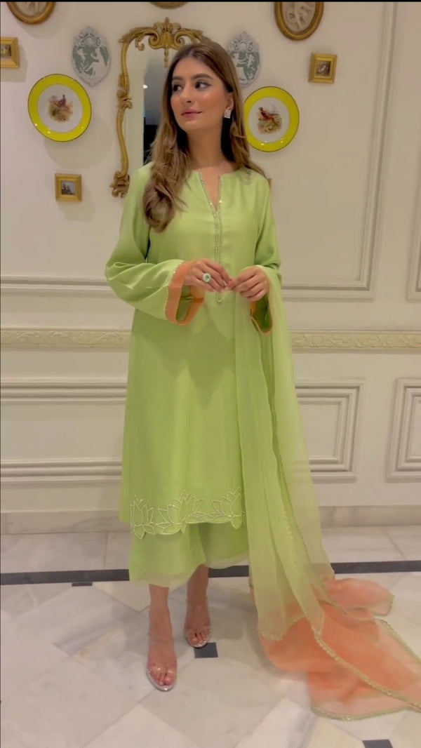 ICE GREEN