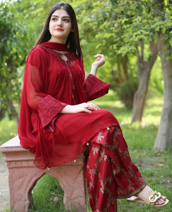MAROON